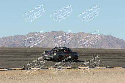 media/Oct-19-2025-PCA San Diego (Sun) [[b7baa86645]]/4-Yellow Group/Session 2 (Bowl)/